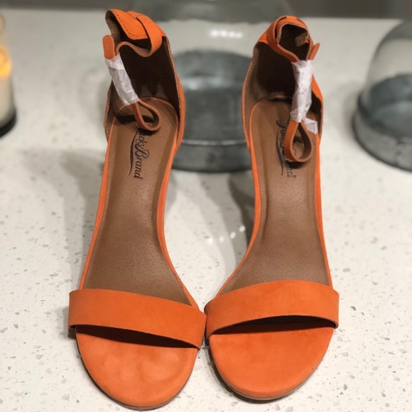 Spring/Summer Heels - Picture 2 of 6